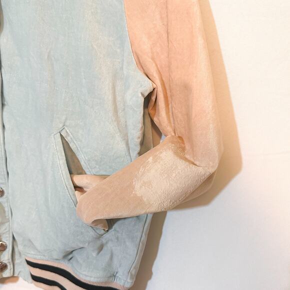 3 FOR $50! 🎁 WILDFOX Vintage Blase Pastel Pink Blue Velour Varsity Jacket - Picture 5 of 9